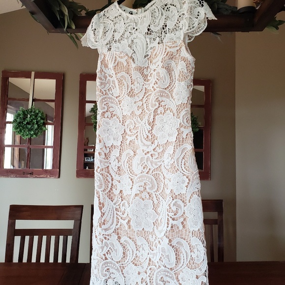 Showpo King of Hearts White Lace Dress - Picture 2 of 4